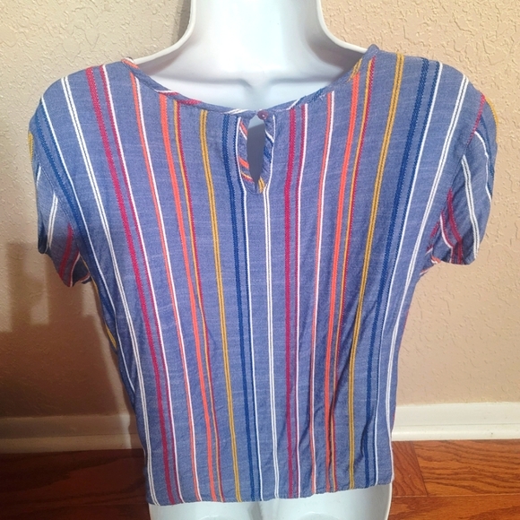 ⚘️Striped casual top M⚘️ - Picture 3 of 5
